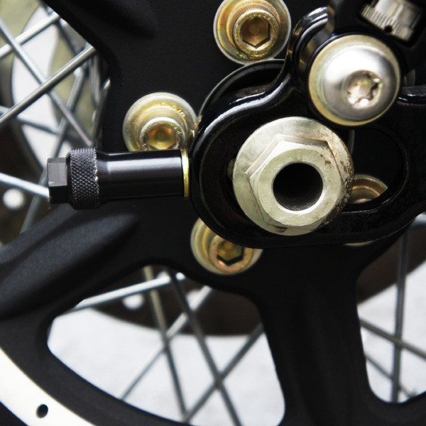 Joker Machine Black Axle Adjusters for 20052015 Harley Sportster Get