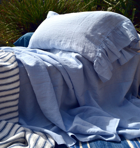 Luxurious stonewashed linen flat sheet, Sky blue