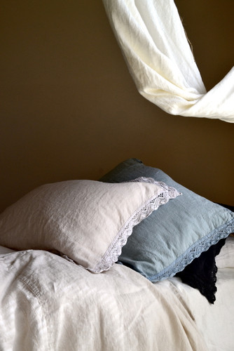 Cream laced linen pillow case