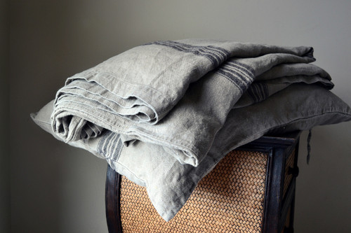Vintage Grainsack Heavy Linen Coverlet⎮Bed cover, Black stripe