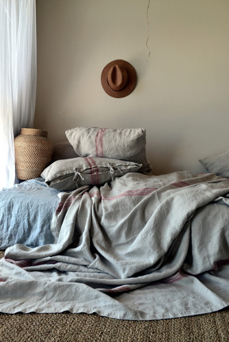 Vintage Grainsack Heavy Linen Coverlet⎮Bed cover, Red stripe