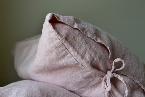 Rose Quartz Rustic Heavy weight linen pillow case with ties
