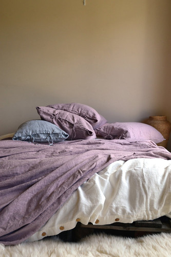 Faded Lilac Heavy weight Rustic linen pillow case with ties