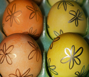Mexican Cascarones Confetti Easter Eggs - 2 Dozen