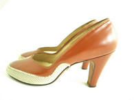 Vintage Johansen Brown Mesh Pump