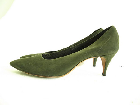 Vintage Olive Green Troylings Suede Pump