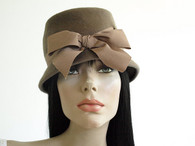Vintage Henry Pollack Taupe Bow Hat