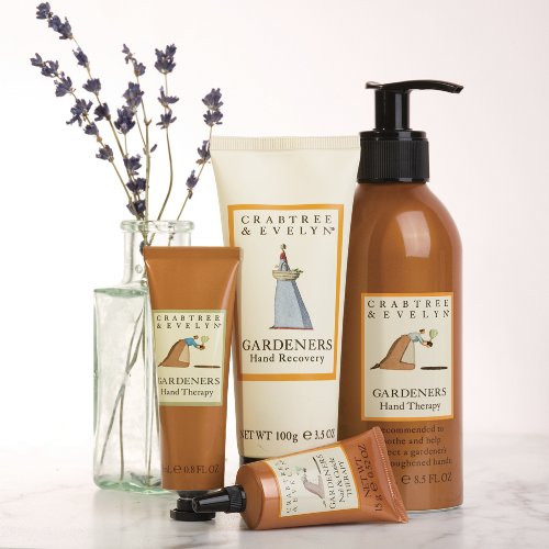 Crabtree & Evelyn 2792 Gardeners Hand Therapy (100g, 3.5 oz) For Moms Crabtree & Evelyn 2792 Gardeners Hand Therapy (100g, 3.5 oz) For Moms