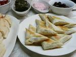 FILO TRIANGLES CHEESE & SPINACH 30