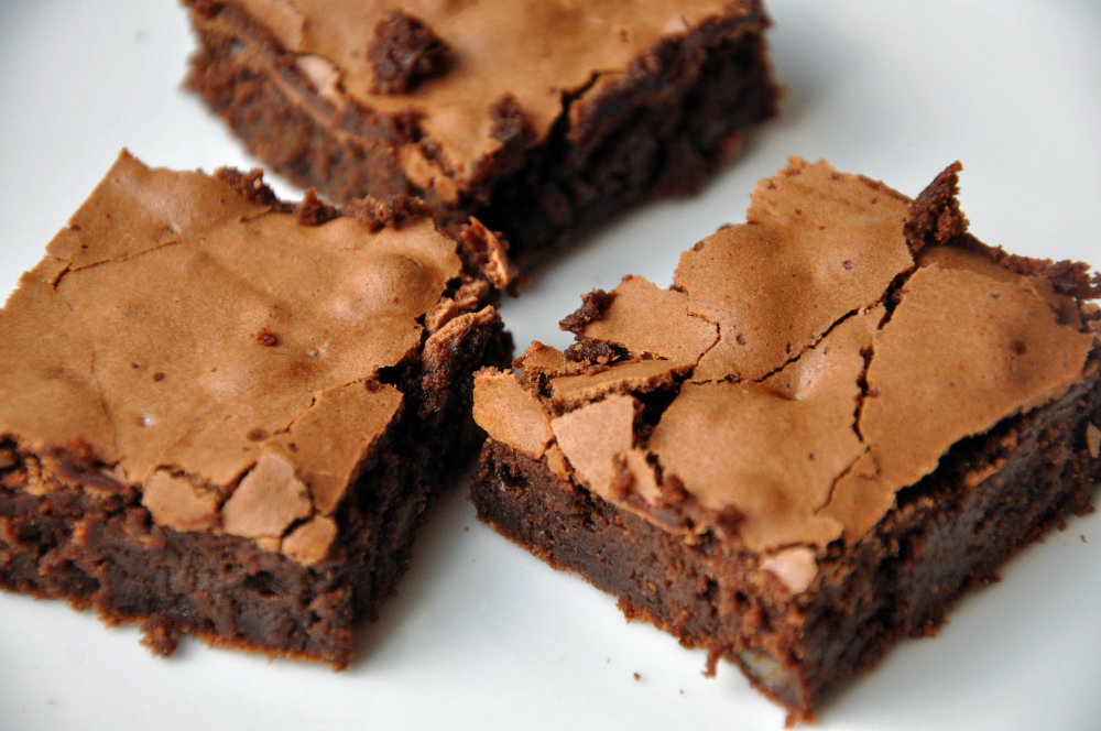 the-best-extra-dark-chocolate-chip-brownies.jpg