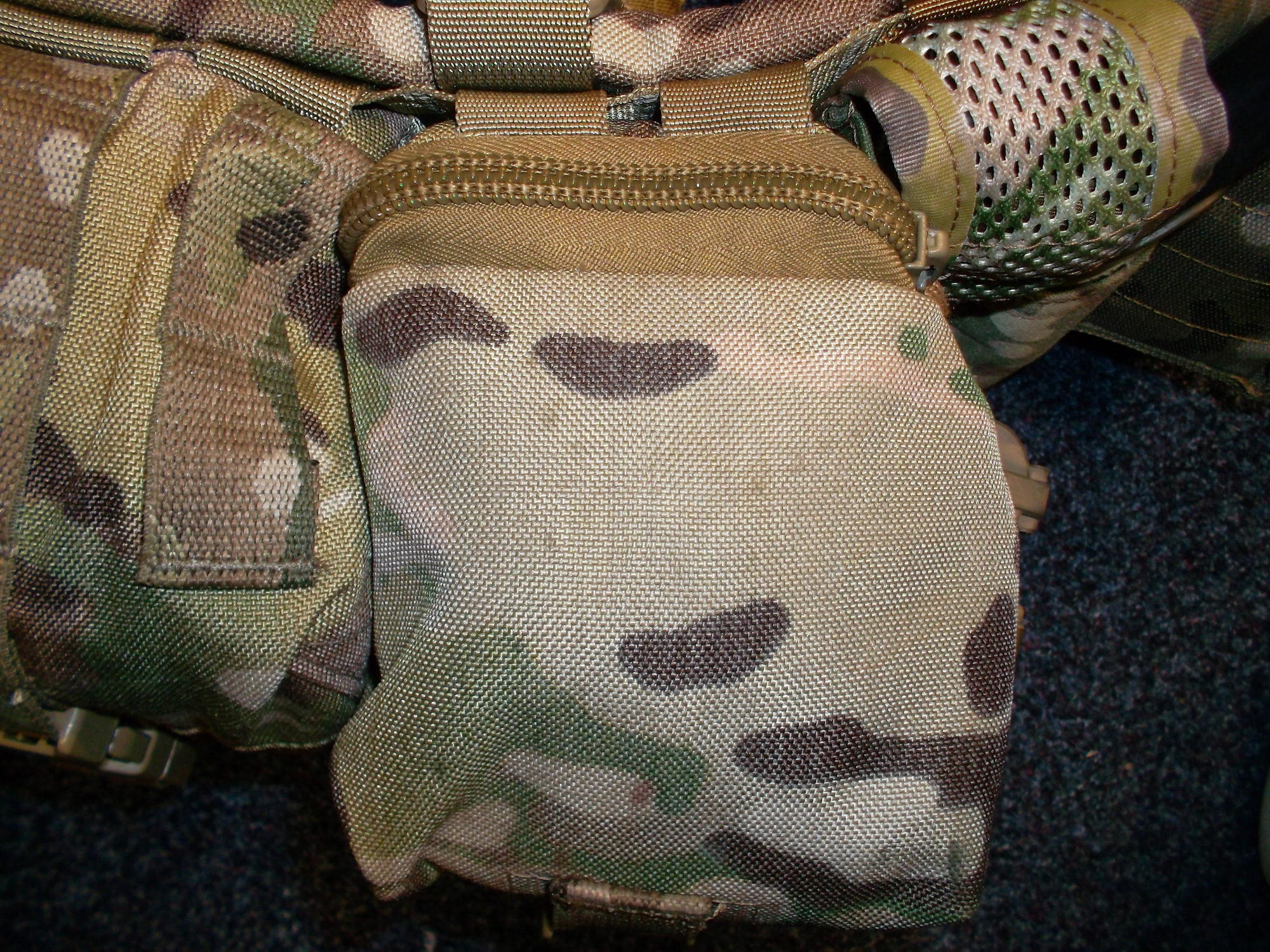 Vertical Lidded with Stealth Admin Pouch