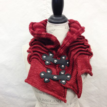 Strata Cowl with Matisse's Hinge Closures in Black