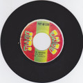 Bob Marley & The Wailers : Keep On Moving PT1 7"
