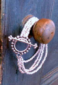 4 strands of silver nuggets
