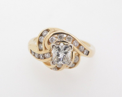 14k Gold 0.83ct Diamond Cluster Ladies dress ring, valuation $4890