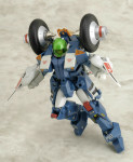 Genesis Climber MOSPEADA- CM Brave 18 Blowsperior Ride Armor (Yellow Belmont Version)