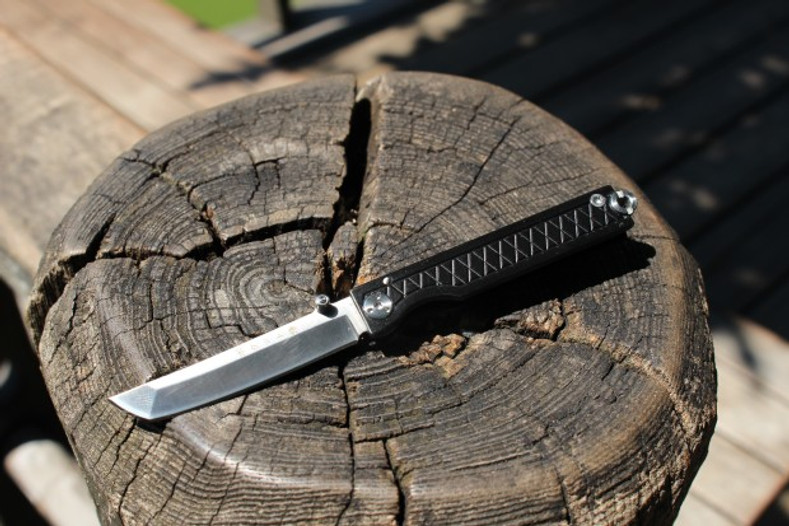 Top Ten Benefits of Carrying a Pocket Knife