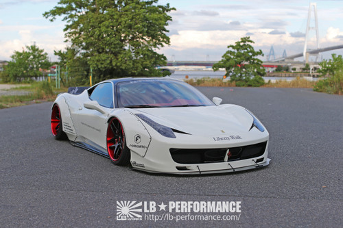 Ferrari 458 Italia Liberty Walk Body Kit