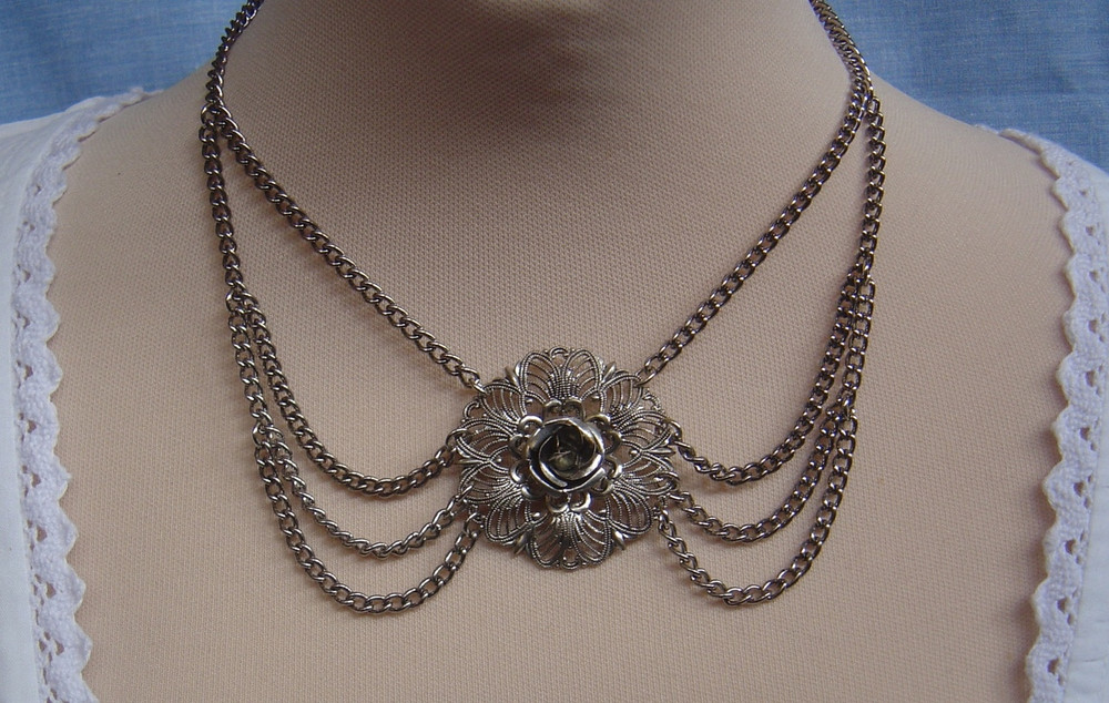 Rose Chain Choker German Jewelry German Import Haus
