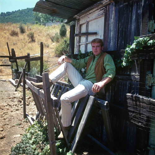 Picture of Lee Majors in The Big Valley