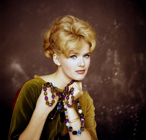 Picture of Debbie Reynolds