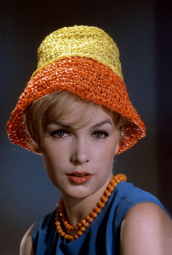 Picture of Stella Stevens