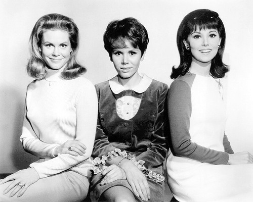 Picture of Elizabeth Montgomery in Bewitched
