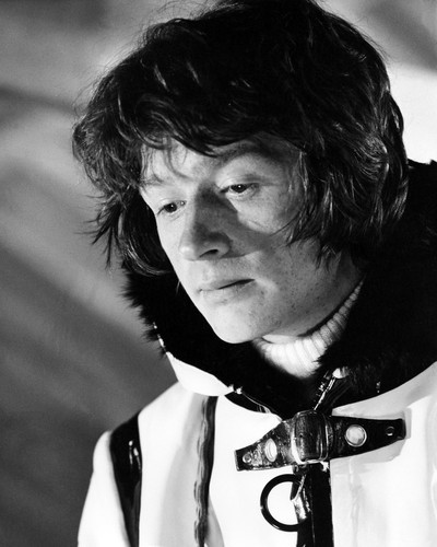 Picture of John Hurt in Mr. Forbush and the Penguins