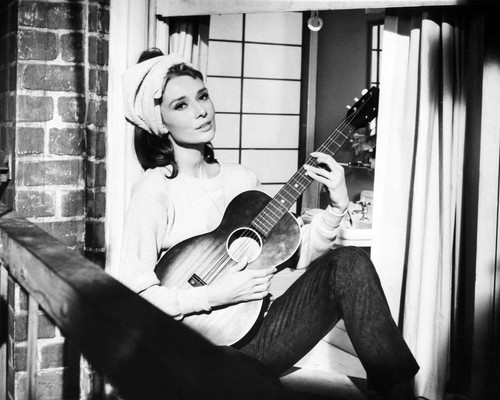 Picture of Audrey Hepburn in Breakfast at Tiffany's