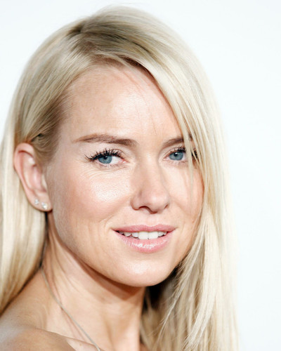 Picture of Naomi Watts