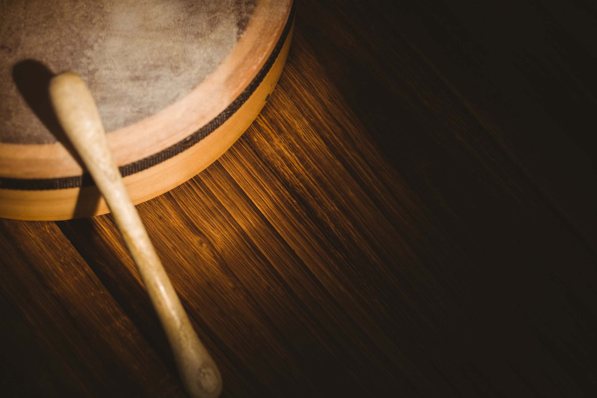 Bodhrán History & Evolution McNeela Instruments