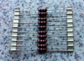 Static bleed resistor for kite antenna