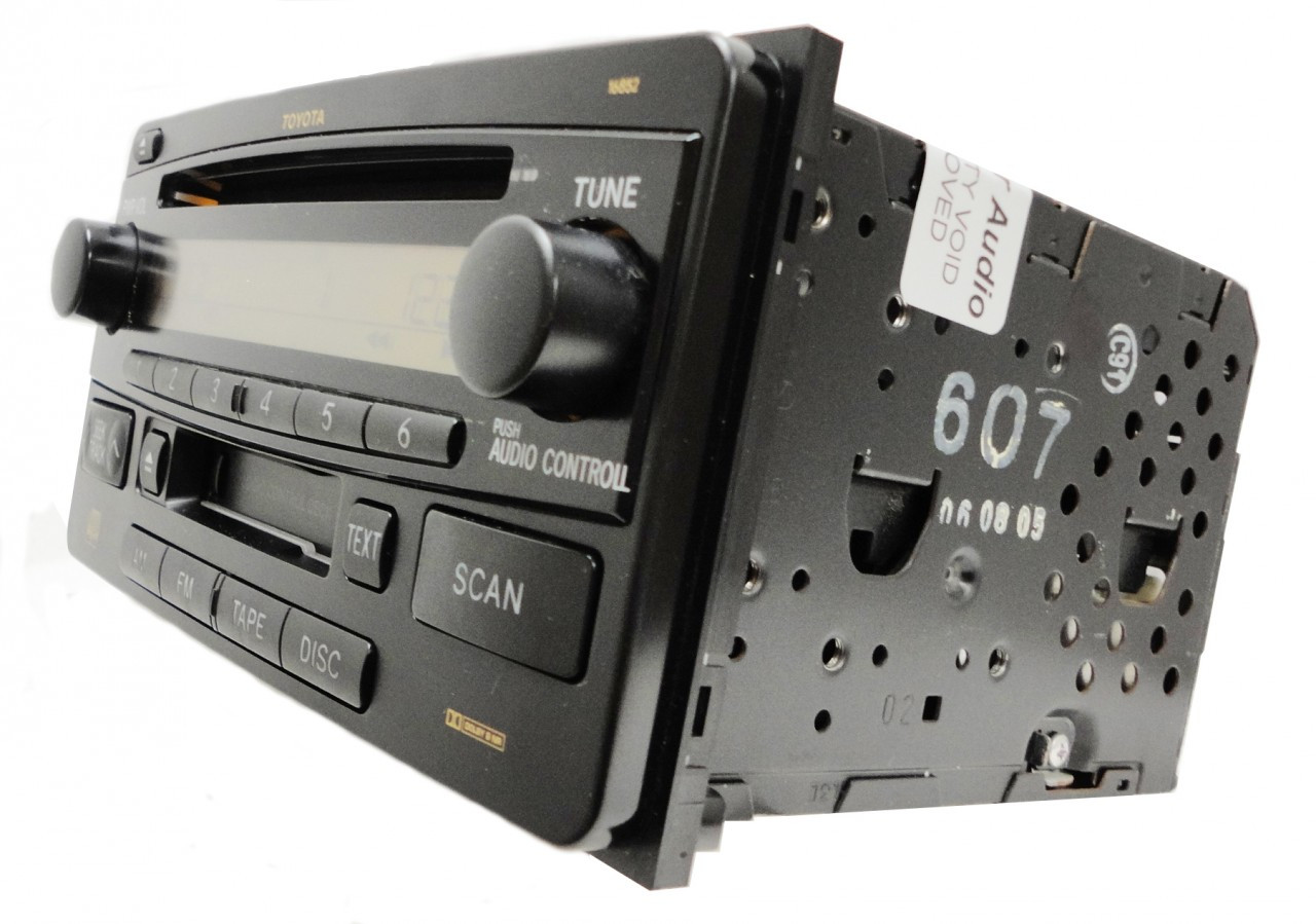 03 04 05 TOYOTA 4Runner 4 Runner Celica Radio CD Cassette Tape Player