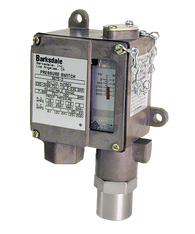Barksdale Series 9675 Sealed Piston Pressure Switch, Housed, Single Setpoint, 100 to 1500 PSI, DA9675-2-AA