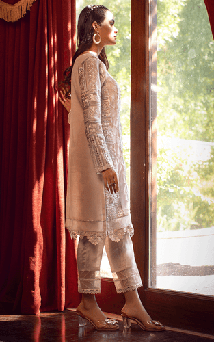 Un Stitch Threads & Motifs Party Wear Collection Austria 02