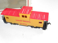 HO TRAINS VINTAGE BACHMANN UNION PACIFIC CABOOSE - LATCH COUPLERS - NEW-S17