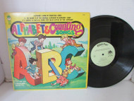 VTG CHILDREN'S RECORD ALBUM ALPHABET COUNTING SONGS PETER PAN RECORDS 8233 L118