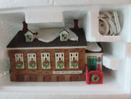 DEPT 56 56448 STONEY BROOK TOWN HALL LIGHTED BUILDING NEW ENGLAND VILLAGE D1