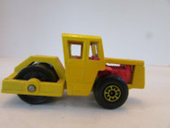 MATCHBOX DIECAST BOMAG ROAD ROLLER CONSTRUCTION #72 YELLOW LESNEY H2