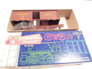 HO TRAINS VINTAGE ROUNDHOUSE 1044 UNION PACIFIC BOXCAR KIT NEW- S31N