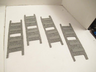 MPC LIONEL ORIGINAL GREY 'O' GAUGE STRAIGHT ROADBED- 4 SECTIONS- NEW-W22