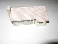 HO TRAINS VINTAGE BUILT UP RANCH HOUSE - EXC. - B6R