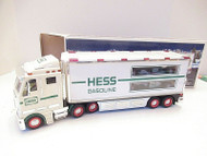 HESS 2003 TOY TRUCK AND RACERS YELLOWING CAB DOES NOT LIGHT UP S2