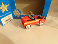 K-LINE -FDNY 94530 CHIEFS PEDAL CAR- METAL 1/43RD - CLOSEOUT