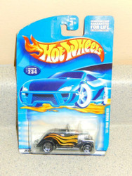 HOT WHEELS- '33 FORD ROADSTER- NEW ON CARD- L37