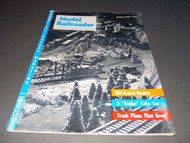 VINTAGE -MODEL RAILROADER MAGAZINE- OCTOBER 1954 - GOOD - W4