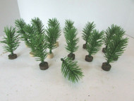 15 LOOSE PLASTIC NEEDLE GREEN PINE TREES SHRUBS 3"H WOOD BASES H15