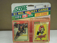 OLDER HOCKEY CARDS SCORE 1991- CANADIAN ENGLISH SERIES 1- BRETT HULL- NEW- L136