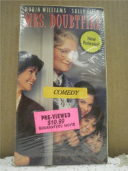 VHS MOVIE- USED- MRS. DOUBTFIRE - ROBIN WILLIAMS, SALLY FIELD -L95