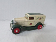 ERTL 1932 FORD PANEL DELIVERY TRUCK DIECAST ANHEUSER BUSCH GREEN CREAM S1
